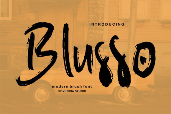 Blusso: A Warm Script Font for Web Design